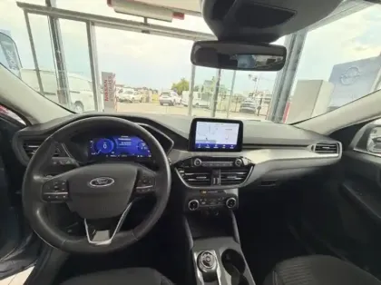 Photo 9 Ford Kuga  2.5 Duratec 190ch FHEV E85 Titanium BVA