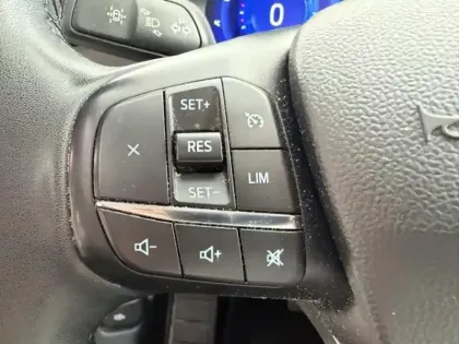 Photo 11 Ford Kuga  2.5 Duratec 190ch FHEV E85 Titanium BVA