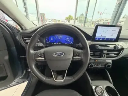 Photo 10 Ford Kuga  2.5 Duratec 190ch FHEV E85 Titanium BVA