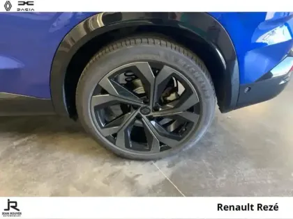 Photo 7 Renault Austral  1.2 E-Tech full hybrid 200ch Techno esprit Alpine