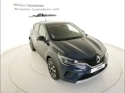 Photo 8 Renault Captur  1.6 E-Tech hybride 145ch Evolution