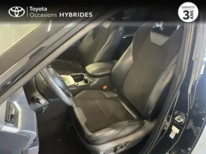 Photo 10 Toyota Rav4  Hybride 218ch Black Edition 2WD MY21