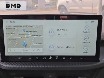 Photo 5 Ford Kuga  2.5 Duratec 180ch Hybrid FlexiFuel ST-Line X Powershift