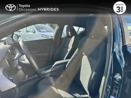Photo 10 Toyota C-HR  2.0 Hybride 184ch Dynamic Ultimate E-CVT