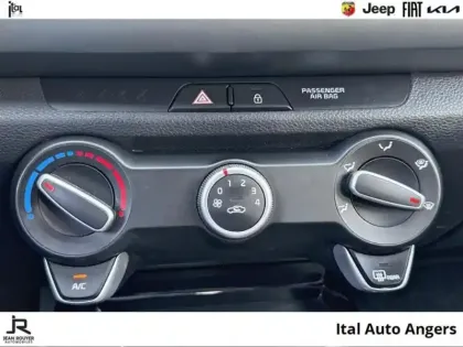 Photo 12 Kia Rio  1.0 T-GDI 100ch Active