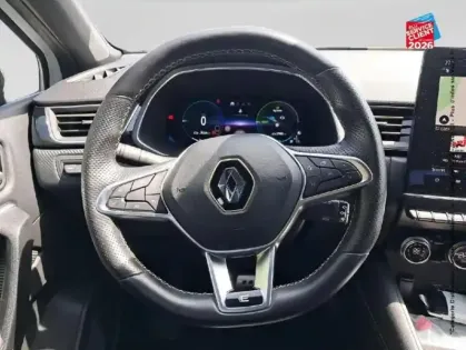 Photo 11 Renault Captur  1.6 E-Tech hybride 145ch Engineered