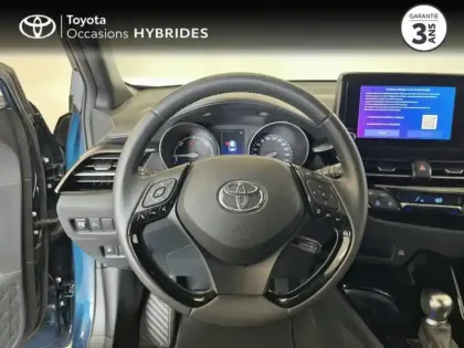 Photo 8 Toyota C-HR  1.8 Hybride 122ch Design Ultimate E-CVT