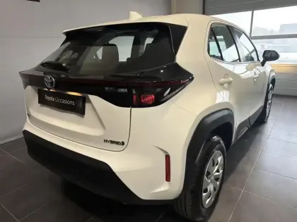 Photo 2 Toyota Yaris  Cross 116h Dynamic MY22