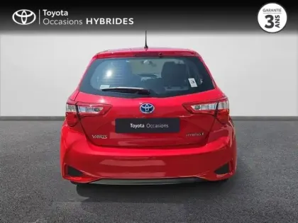 Photo 3 Toyota Yaris  100h Dynamic 5p