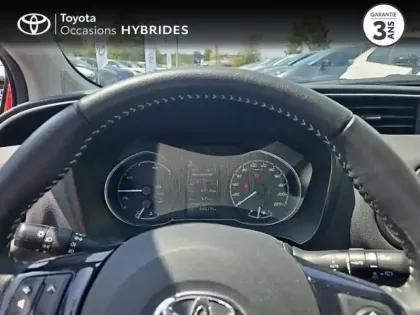Photo 12 Toyota Yaris  100h Dynamic 5p