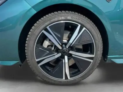 Photo 9 Peugeot 308  SW PHEV 180ch GT e-EAT8