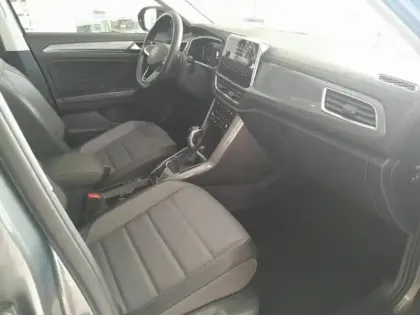 Photo 10 Volkswagen T-roc  2.0 TDI 150ch Style Exclusive DSG7