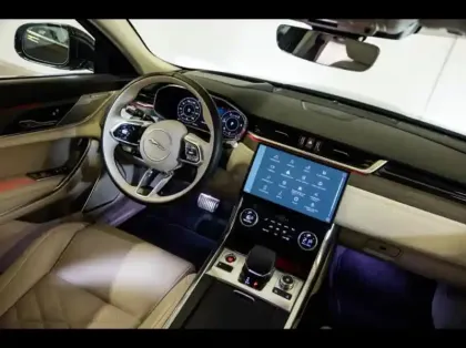 Photo 12 Jaguar Xf  Sportbrake D200 MHEV R-Dynamic SE BVA8 AWD