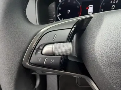 Photo 12 Skoda Karoq  1.5 TSI Evo 2 ACT 150ch Selection DSG7