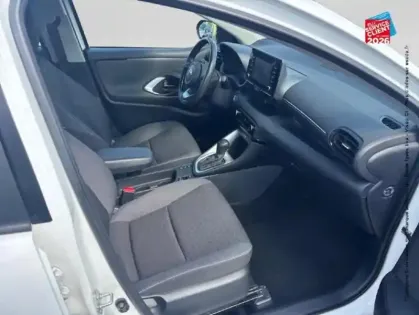 Photo 4 Toyota Yaris  116h Dynamic 5p MY21