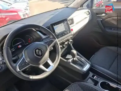 Photo 14 Renault Captur  1.6 E-Tech hybride 145ch Techno
