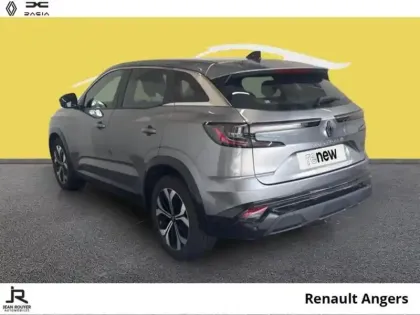 Photo 10 Renault Austral  1.2 E-Tech full hybrid 200ch Evolution - 24