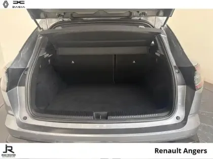 Photo 6 Renault Austral  1.2 E-Tech full hybrid 200ch Evolution - 24
