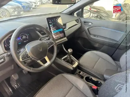 Photo 14 Renault Captur  1.2 TCe 115ch Techno - 25