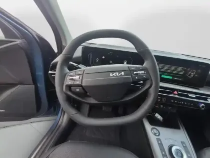 Photo 11 Kia Niro  1.6 GDi 138ch HEV Premium DCT6