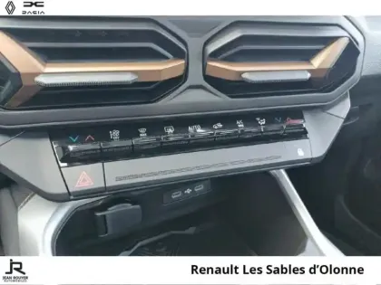 Photo 14 Dacia Bigster  1.8 hybrid 155ch Extreme