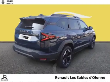 Photo 11 Dacia Bigster  1.8 hybrid 155ch Extreme