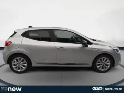 Photo 5 Renault Clio  1.6 E-Tech hybride 145ch Evolution