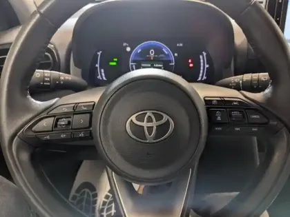 Photo 13 Toyota Yaris  Cross 116h Dynamic MC24