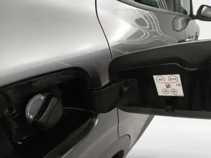 Photo 9 Renault Arkana  1.6 E-Tech hybride 145ch Evolution -22