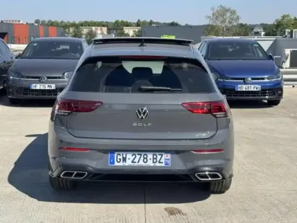 Photo 4 Volkswagen Golf  1.5 eTSI EVO2 130ch R-Line DSG7