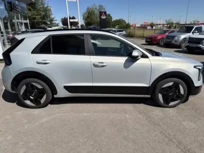 Photo 3 Kia Niro  1.6 GDi 138ch HEV Premium DCT6