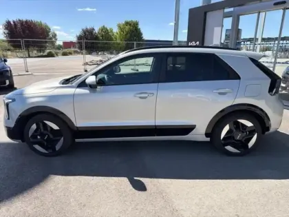 Photo 7 Kia Niro  1.6 GDi 138ch HEV Premium DCT6