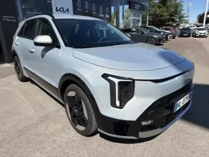 Photo 2 Kia Niro  1.6 GDi 138ch HEV Premium DCT6