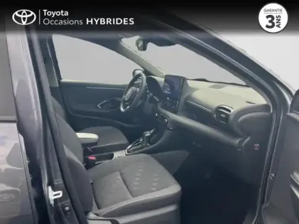 Photo 5 Toyota Yaris  116h Design 5p MC24