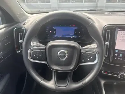 Photo 12 Volvo XC40  B3 163ch Lounge Edition DCT 7