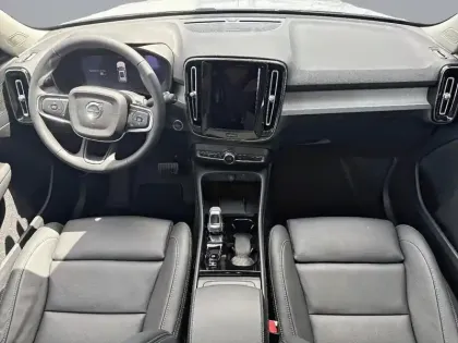 Photo 9 Volvo XC40  B3 163ch Lounge Edition DCT 7