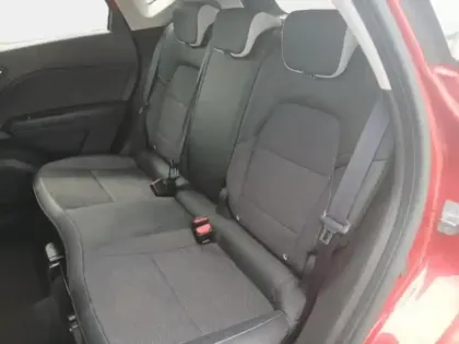 Photo 26 Renault Captur  1.6 E-Tech hybride 145ch Techno