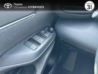 Photo 13 Toyota Yaris  Cross 116h Dynamic MC24