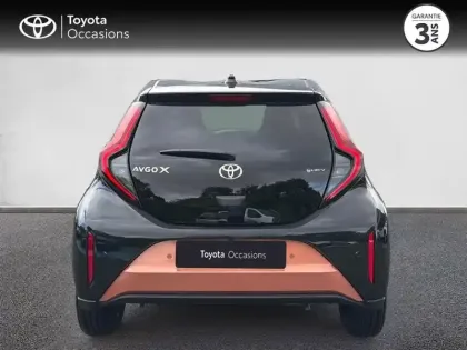 Photo 18 Toyota Aygo X  Hybride 116ch Graphic Zen & Radars MY26