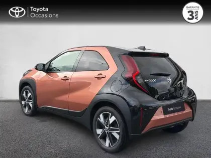 Photo 17 Toyota Aygo X  Hybride 116ch Graphic Zen & Radars MY26