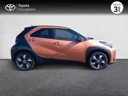Photo 3 Toyota Aygo X  116h Graphic