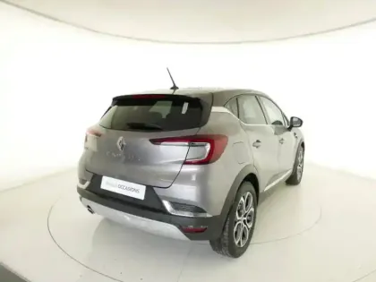 Photo 2 Renault Captur  1.3 TCe mild hybrid 140ch Techno