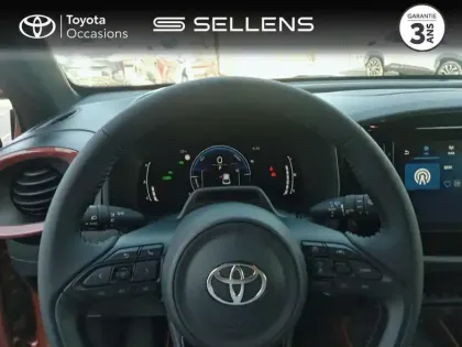 Photo 12 Toyota Aygo X  116h Graphic