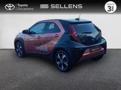 Photo 1 Toyota Aygo X  116h Graphic