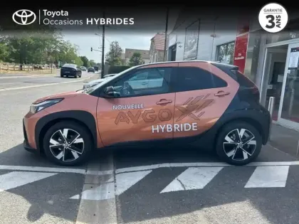 Photo 2 Toyota Aygo X  116h Graphic