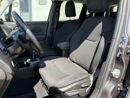 Photo 8 Jeep Renegade  1.0 GSE T3 120ch Brooklyn Edition MY21