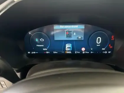 Photo 10 Ford Kuga  2.5 Duratec 243ch Hybride Rechargeable ST-Line X Powershift