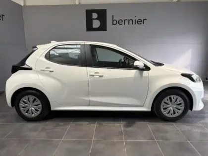 Photo 1 Toyota Yaris  116h Dynamic 5p MC24