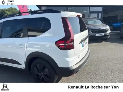 Photo 14 Dacia Jogger  1.6 hybrid 140ch Expression 5 places