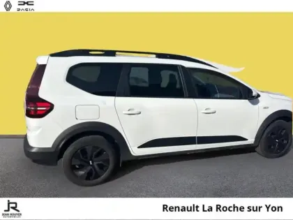 Photo 12 Dacia Jogger  1.6 hybrid 140ch Expression 5 places